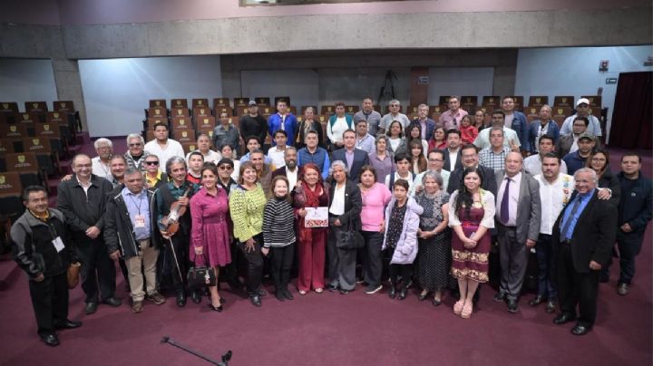 En el Congreso, rinde diputada Victoria Gutiérrez su Primer Informe de labores