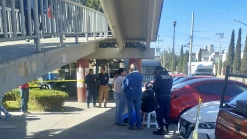 El cuerpo fue hallado en el puente peatonal de la colonia Pitahayas, al sur de la ciudad