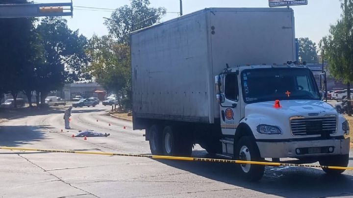 Rompe en llanto el conductor que atropelló al “señor de las muletas” en López Mateos