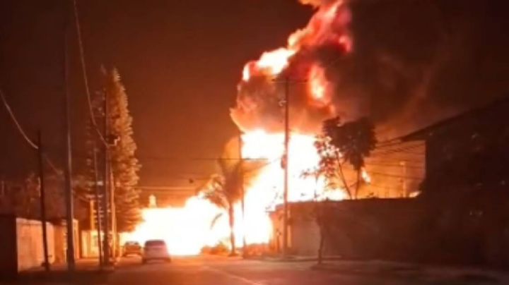 Pemex cerró los ductos para controlar el incendio en una toma de huachicol en Villagrán