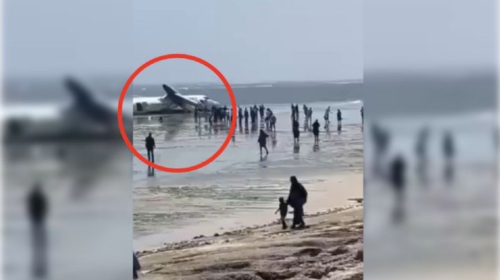 Avion se accidenta en playa de Somalia; todos los pasajeros sobreviven