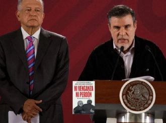 The Damned in the Book by Julio Scherer Ibarra: Gertz, Adán Augusto, Olga, Jesús Ramírez...