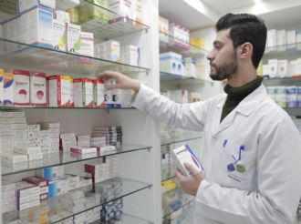 Sheinbaum alista estrategia para disminuir precios de medicamentos