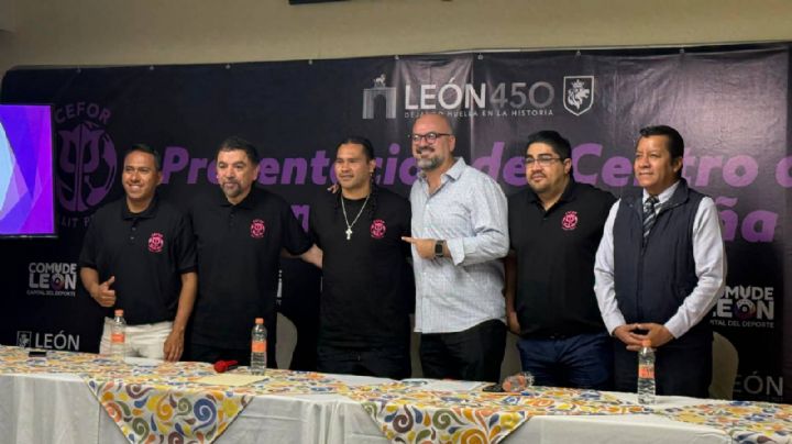 Gullit Peña abre en León un centro de formación de fútbol en la deportiva "La Tota Carbajal"