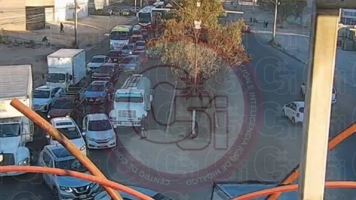 Carga vehicular en bulevar Santa Catarina por accidente; reportan tránsito moderado en accesos a Pachuca
