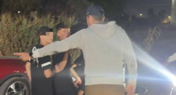 "Venga por su hijo": Chavos arman fiesta clandestina y autoridades terminan llamando a papás