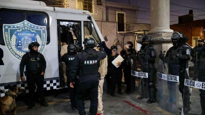 Tras fuga en penal de San Pedro Cholula, trasladan a 30 reos