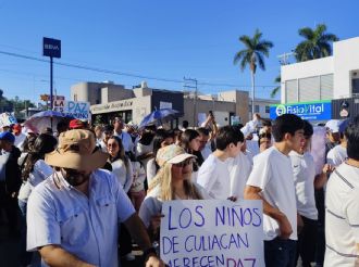 Marchan en Culiacán en honor a joven Ricardo Mizael