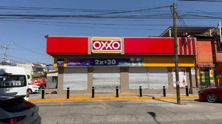 Más de 300 Oxxos están cerrados tras incendios del domingo en León