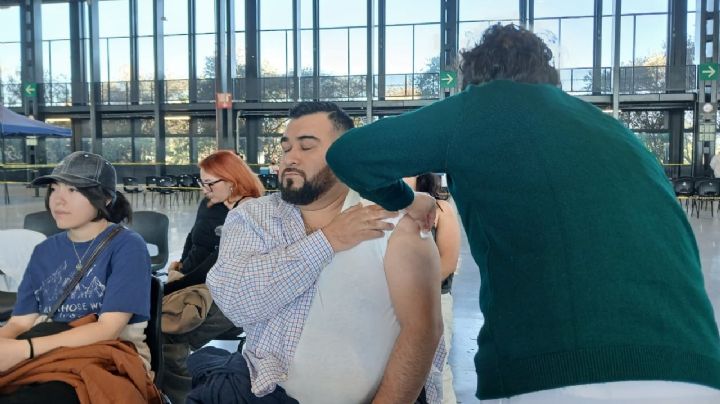 Mega centro de vacunación contra sarampión en la UNAM arranca con baja asistencia