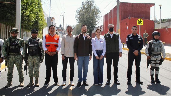 Entrega Pepe Chedraui rehabilitación vial en unidad habitacional Fovissste San Roque