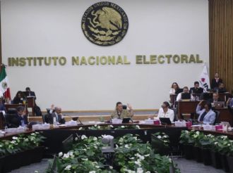 Reforma electoral, nuevo mecanismo de elección de pluris, recorte a INE y vigilancia de IA