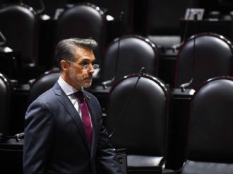 Morena Approves Suspension of Sergio Mayer’s Political Rights Over La Casa de los Famosos