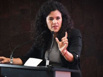 Luisa María Alcalde se despide de la dirigencia de Morena