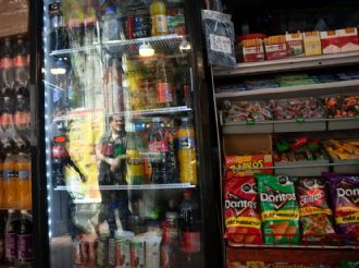 Inflación repunta 3.79% en enero; aumentan cigarrillos y refrescos