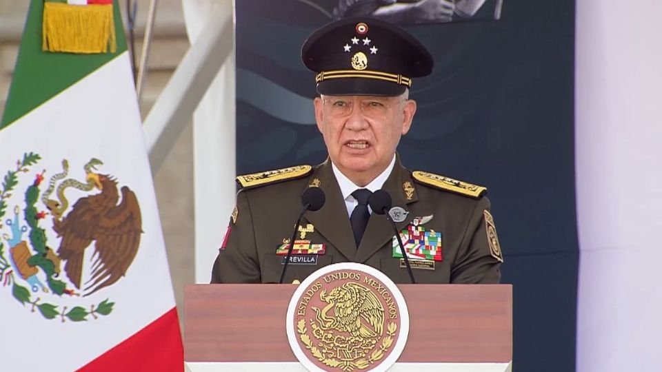 Trevilla Trejo destacó que la lealtad del pueblo de México es la fortaleza de la patria en toda adversidad