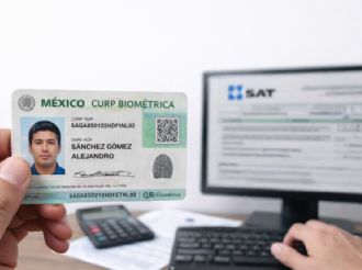 ¿Necesitas la CURP Biométrica para presentar tu Declaración Anual? Esto dicen los requisitos del SAT