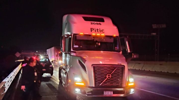 Disparan a trailero en intento de asalto sobre la México-Querétaro; a la altura de Tepeji