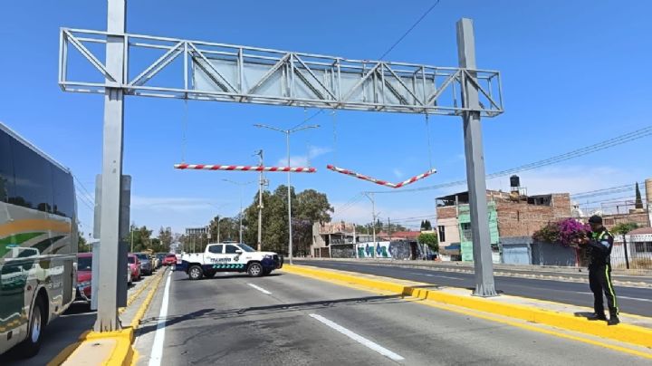 Colocan mal “topes de altura” en Celaya; varios camiones resultan con daños