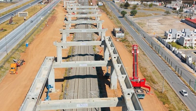 A un año del banderazo al tren México-Pachuca, Menchaca da seguimiento a avances