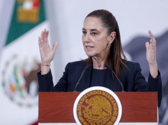 Sheinbaum hará donación personal a Cuba, tras llamado de AMLO