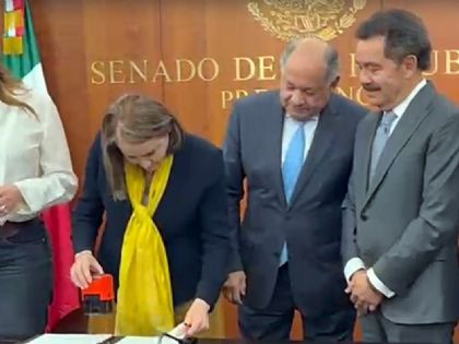 Exconsejeros ven inequidad en Plan B; Presidencia podrá hacer campaña en revocación, advierten