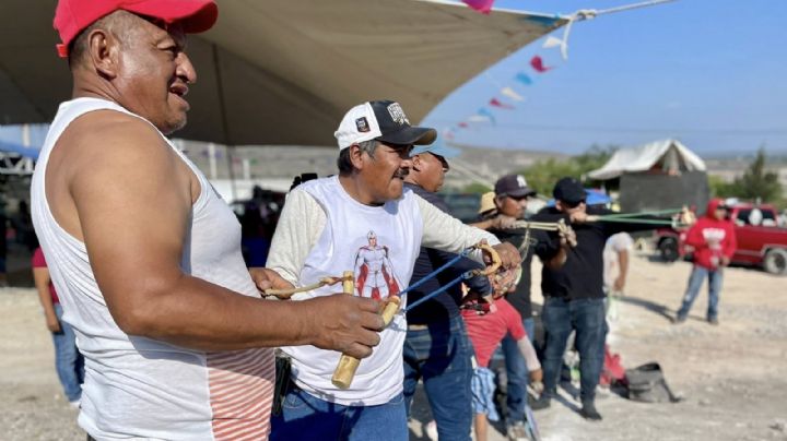 En Hidalgo hay un concurso de puntería con resorteras y así puedes participar