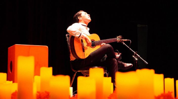 Noche de flamenco y pasión a la luz de las velas con Saib el guitarrista