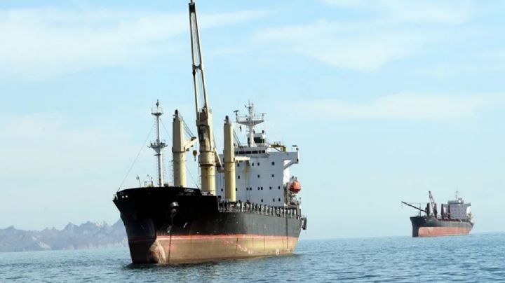 Trump afirma que EU se apoderó de un barco iraní que intentó burlar el bloqueo naval