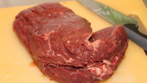 El truco para que la carne siempre te quede suave y con un sólo ingrediente