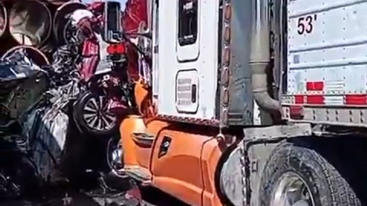 Carambola en México-Querétaro deja 2 muertos y 15 heridos; tráiler responsable huyó