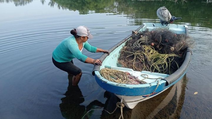 Derrame en el Golfo: anuncian apoyo a miles de pescadores en Tabasco y Veracruz