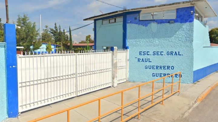 Alumnas de secundaria pelean en Tizayuca y sus madres las alientan a golpearse | VIDEO