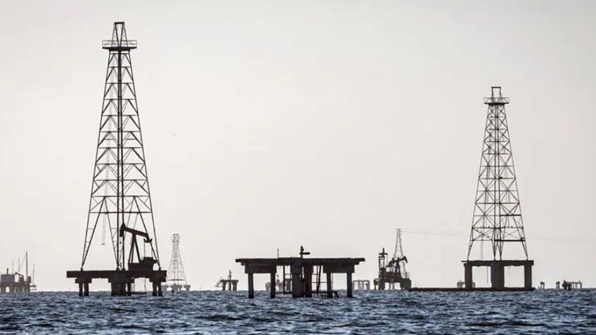 Envíos de Pemex a Cuba equivalen a gasto de Jóvenes Construyendo el Futuro