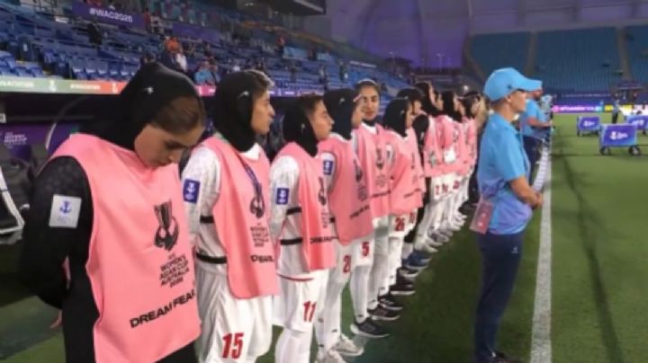 Selección femenil de Irán realiza protesta silenciosa al no cantar el himno en la Copa Asiática 2026