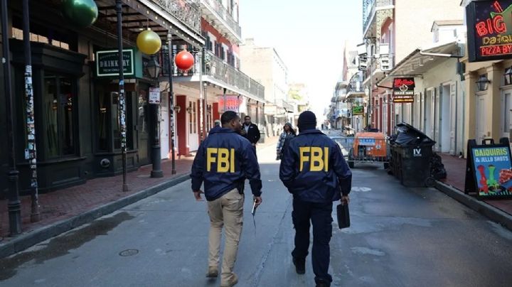 Exagentes del FBI demandan a EU por despedirlos tras investigar a Trump
