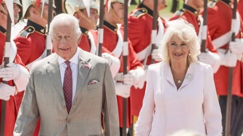 El palacio de Buckingham había anunciado previamente este martes la visita de Estado de los monarcas, sin embargo, no se detalló la fecha exacta