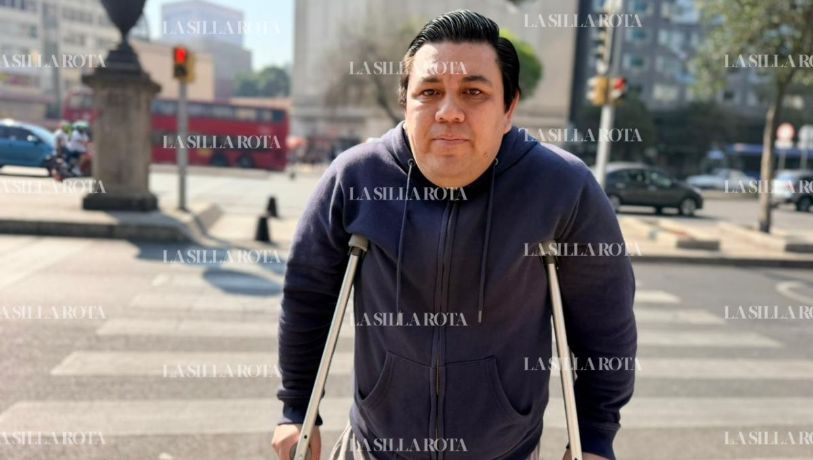 Motociclista lo atropelló; perdió el trabajo y la aseguradora regatea pago