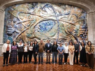 Historiadores y docentes elaborarán nuevo libro de Historia que incluirá a mujeres: Mario Delgado