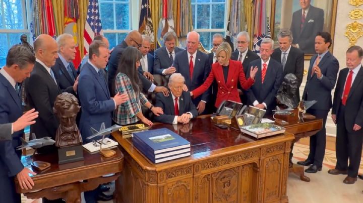 Video muestra el momento en el que Trump declara que Estados Unidos está bajo la dirección de Dios