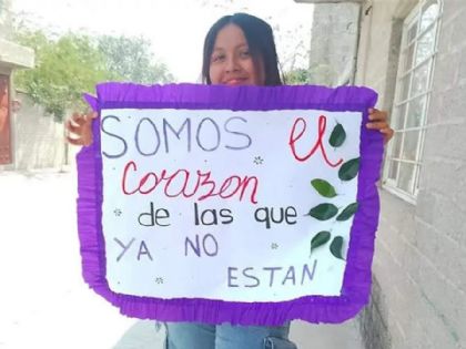 Lorena asistió a marcha del 8M en Puebla, pero ya no volvió a casa