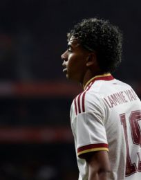 Foto descriptiva de: Lamine Yamal condena insultos racistas en el España vs Egipto