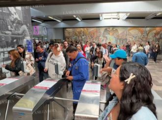 Línea 3: “Vengo con el tiempo contado y lo pierdo en el Metro”, la queja de usuarios