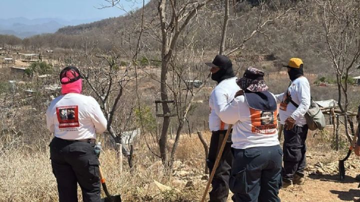 Buscadores encuentran cráneo y restos humanos en cerro de Las Siete Gotas, en Sinaloa