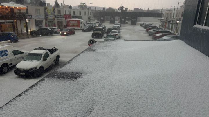 Inundaciones, tráfico y más afectaciones por la lluvia con granizo en Pachuca | FOTOS