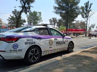 Choque de tráiler en Calzada Ignacio Zaragoza deja dos personas muertas