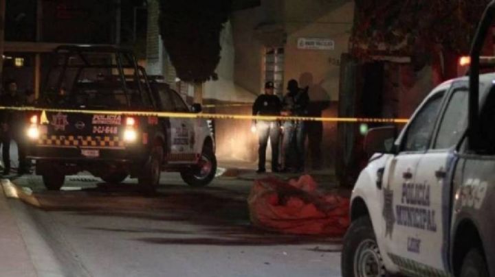 Estaba en su casa, entran hombres armados y lo asesinan a balazos, en León