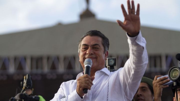 Muere motociclista tras chocar con camioneta donde viajaba “El Bronco”