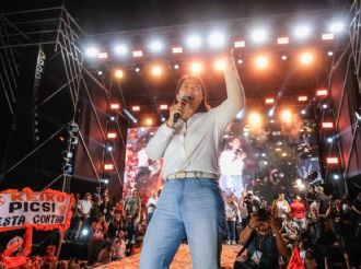 Perú: Keiko Fujimori pasa a segunda vuelta electoral; su contrincante, en vilo