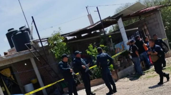 Hallan a pareja sin vida dentro de su casa; fue homicidio con arma blanca